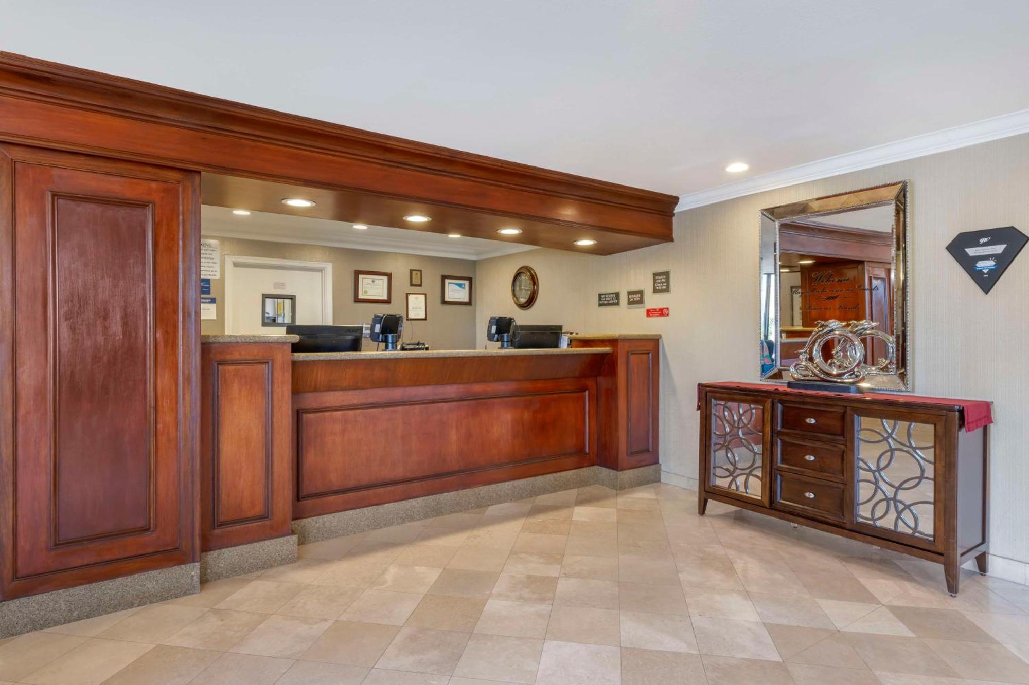 Best Western Plus Marina Shores Hotel Dana Point Eksteriør billede
